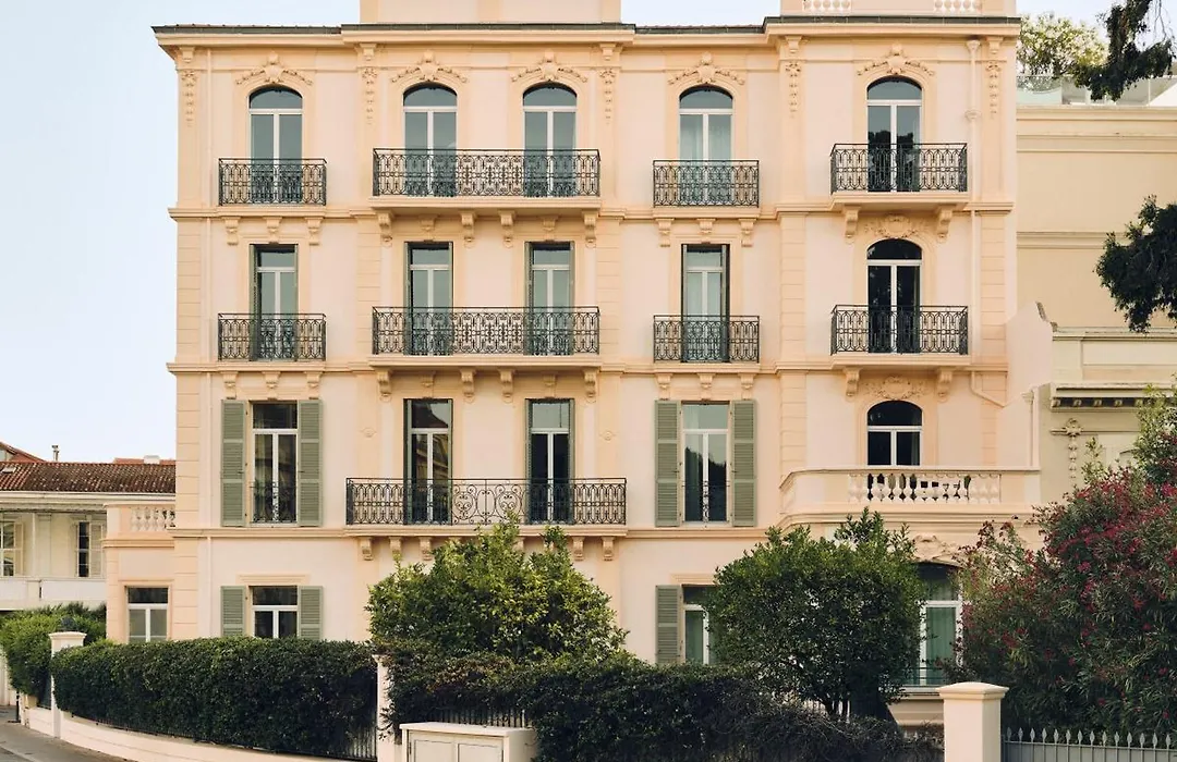 Anchor Cannes Riviera-1